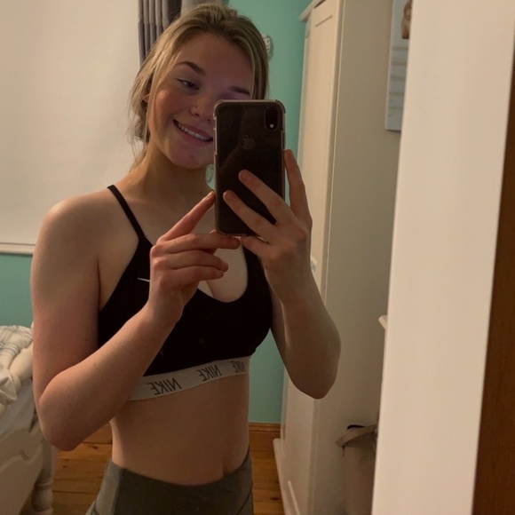 mkaylaax